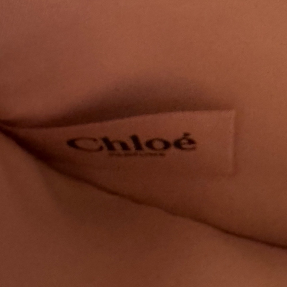Chloé Perfumes Beige Pebbled Leather Studded Cosmetic Pouch - like new - Picture 11 of 12